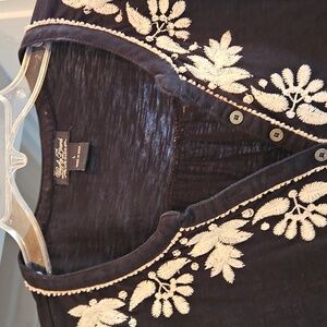 Lucky Brand Black Embroidered Women's Top